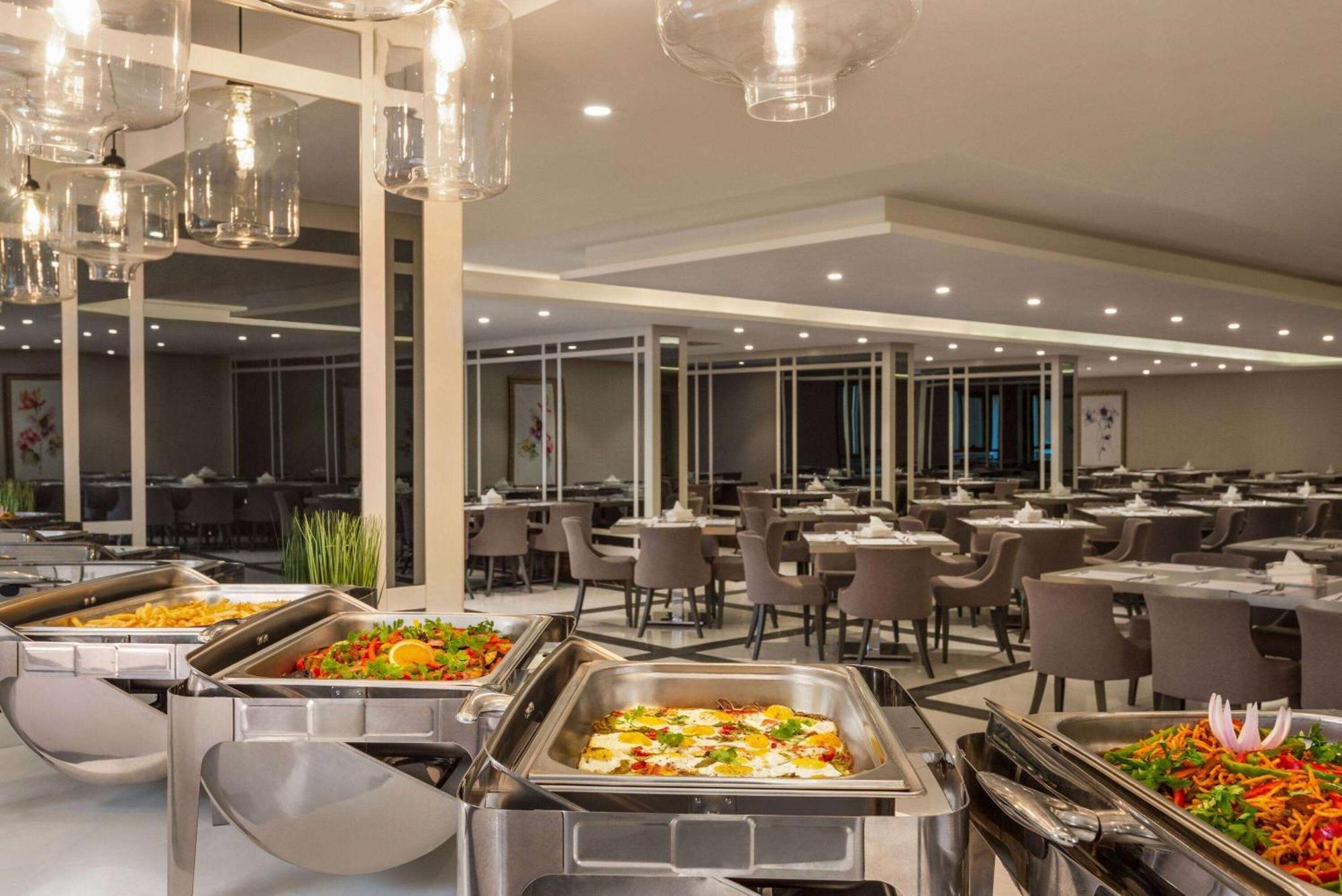 Ramada By Wyndham Makkah Zad Al Tayseer 3* Mecca