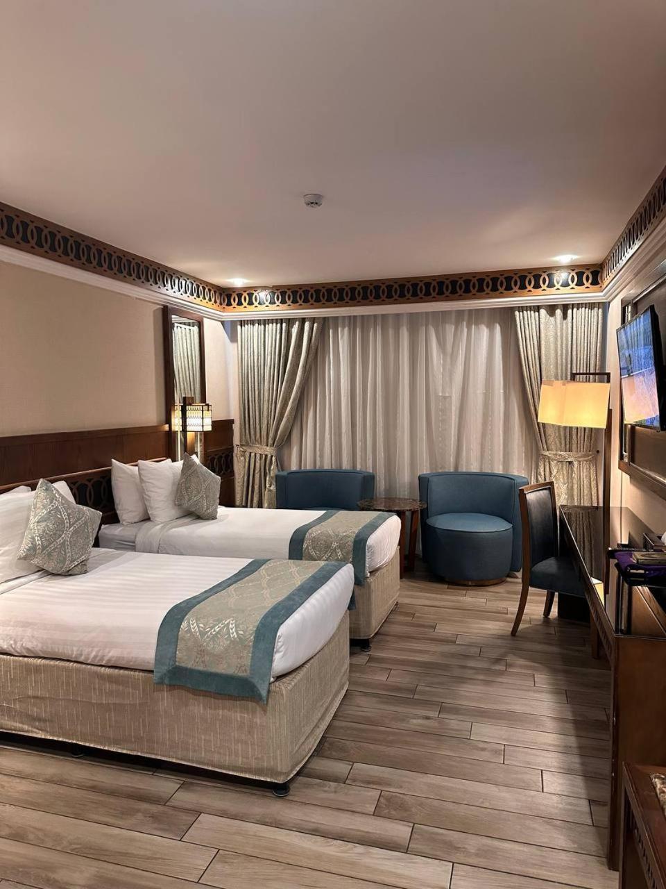 Hotel Violet Al Azizia 2*