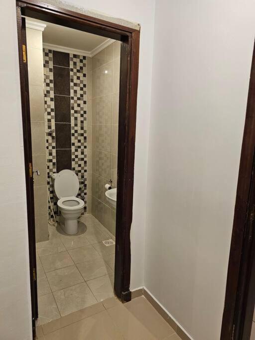 في بطحاء قريش بالقرب من الحرم في المكرمة Apartment *