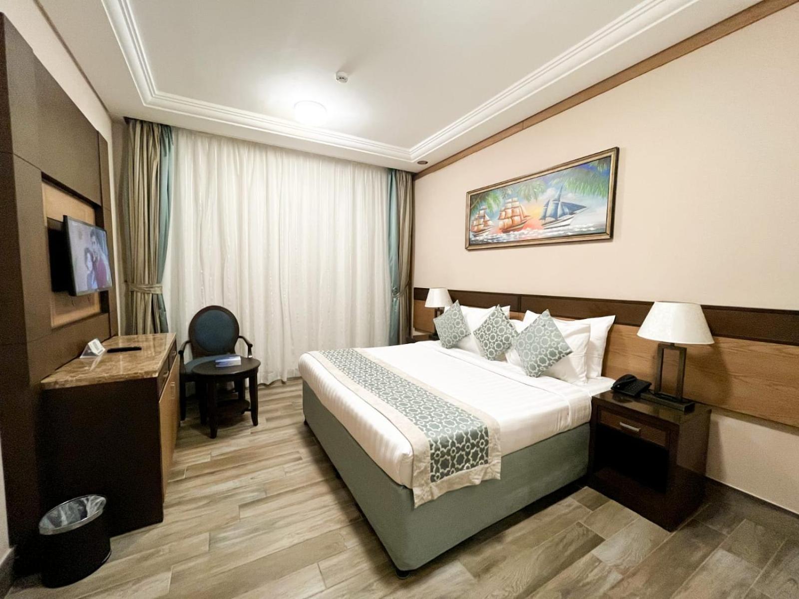 Hotel Afraa Al Aziziya 3*