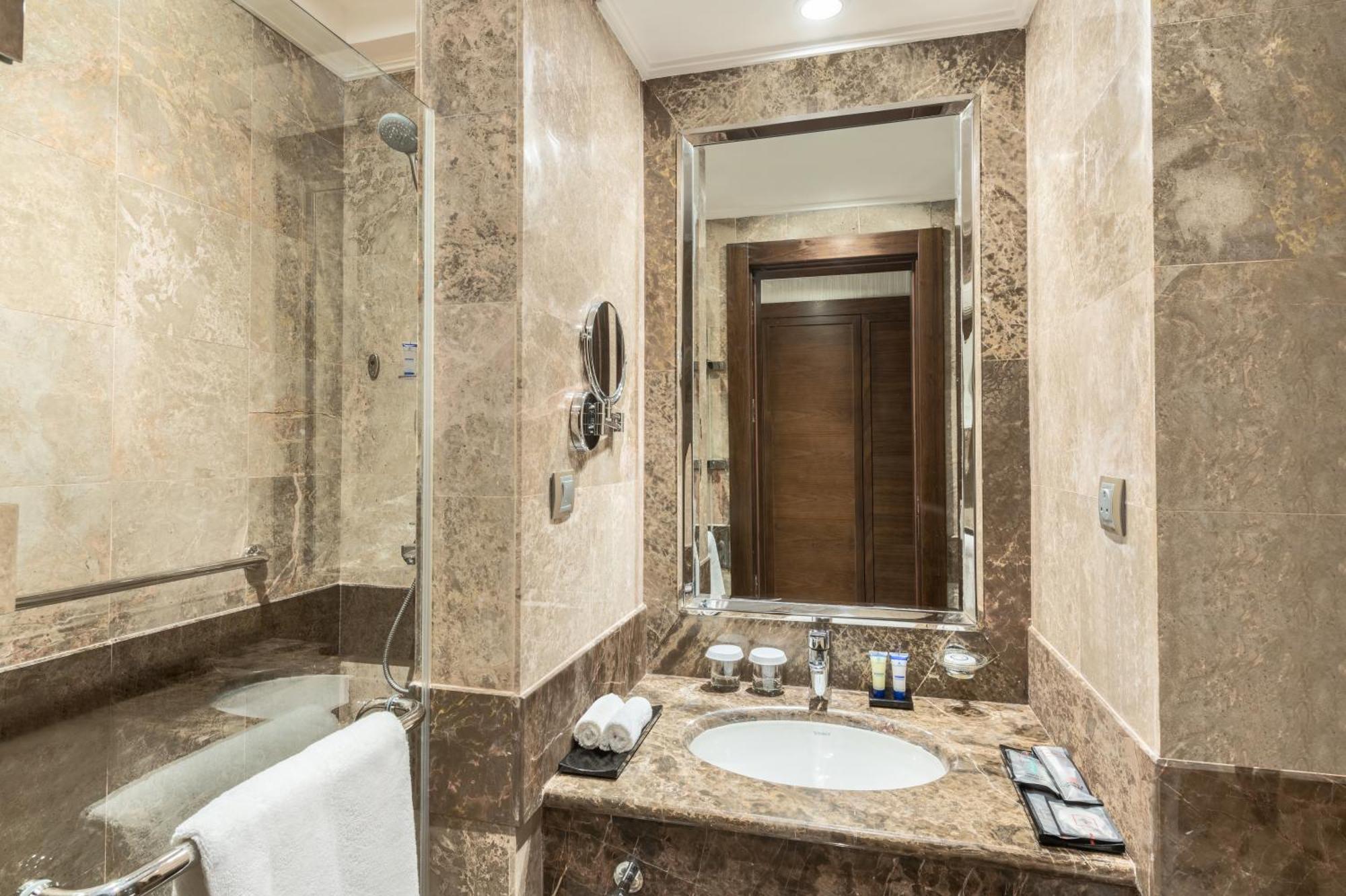 Hotel Copthorne Makkah Al Naseem Mecca