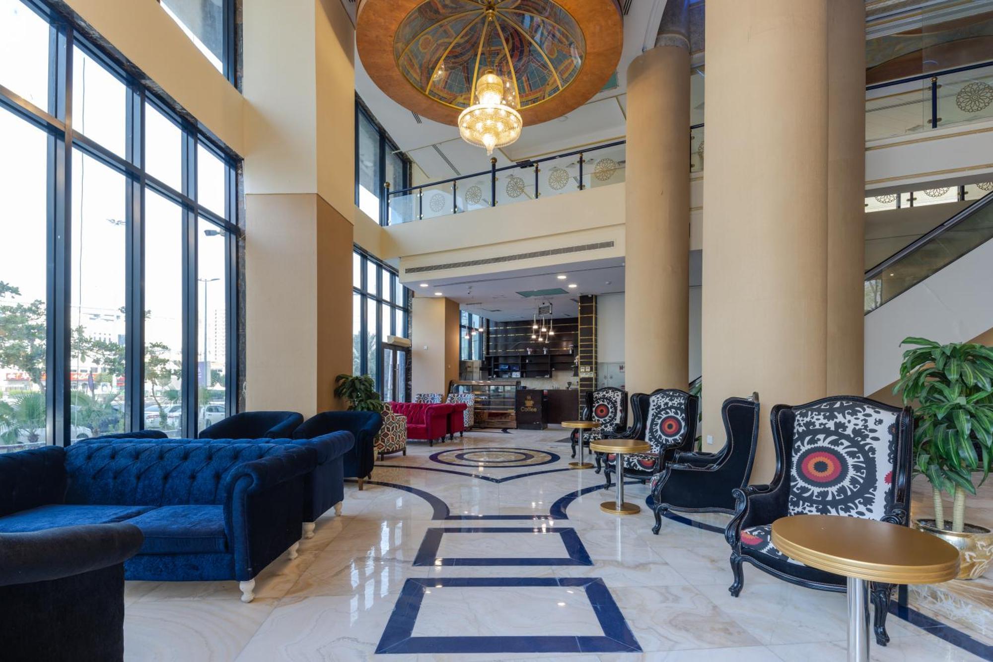 Hotel Montana Al Azizia 4*