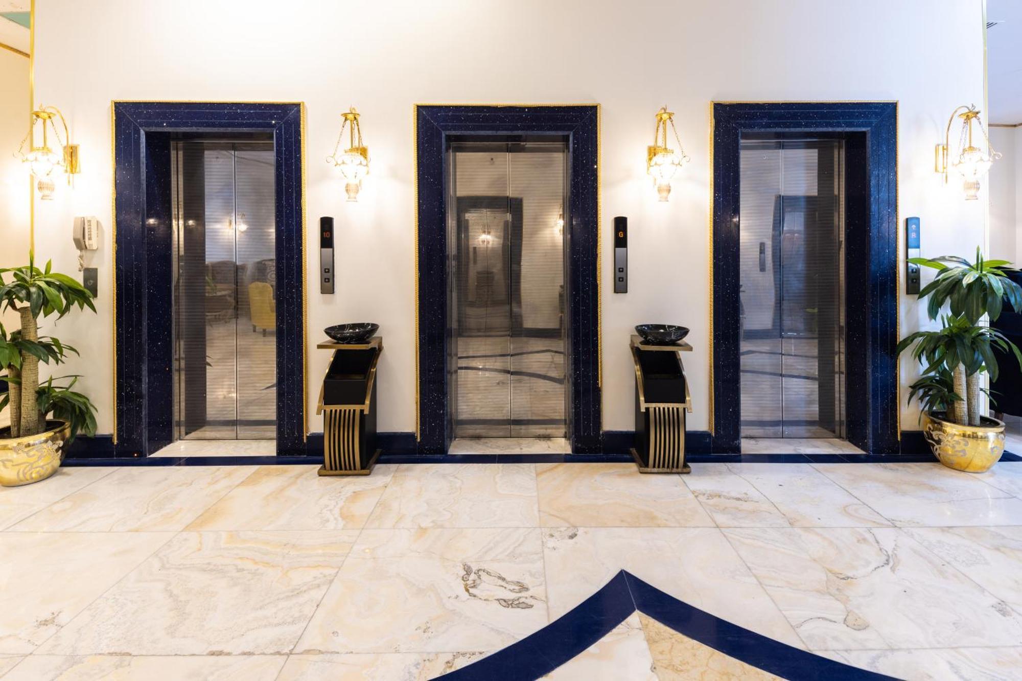 Montana Al Azizia 4*