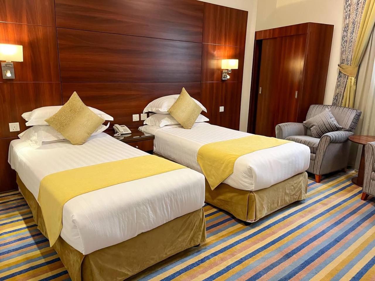 Hayyat Reefaf Hotel *