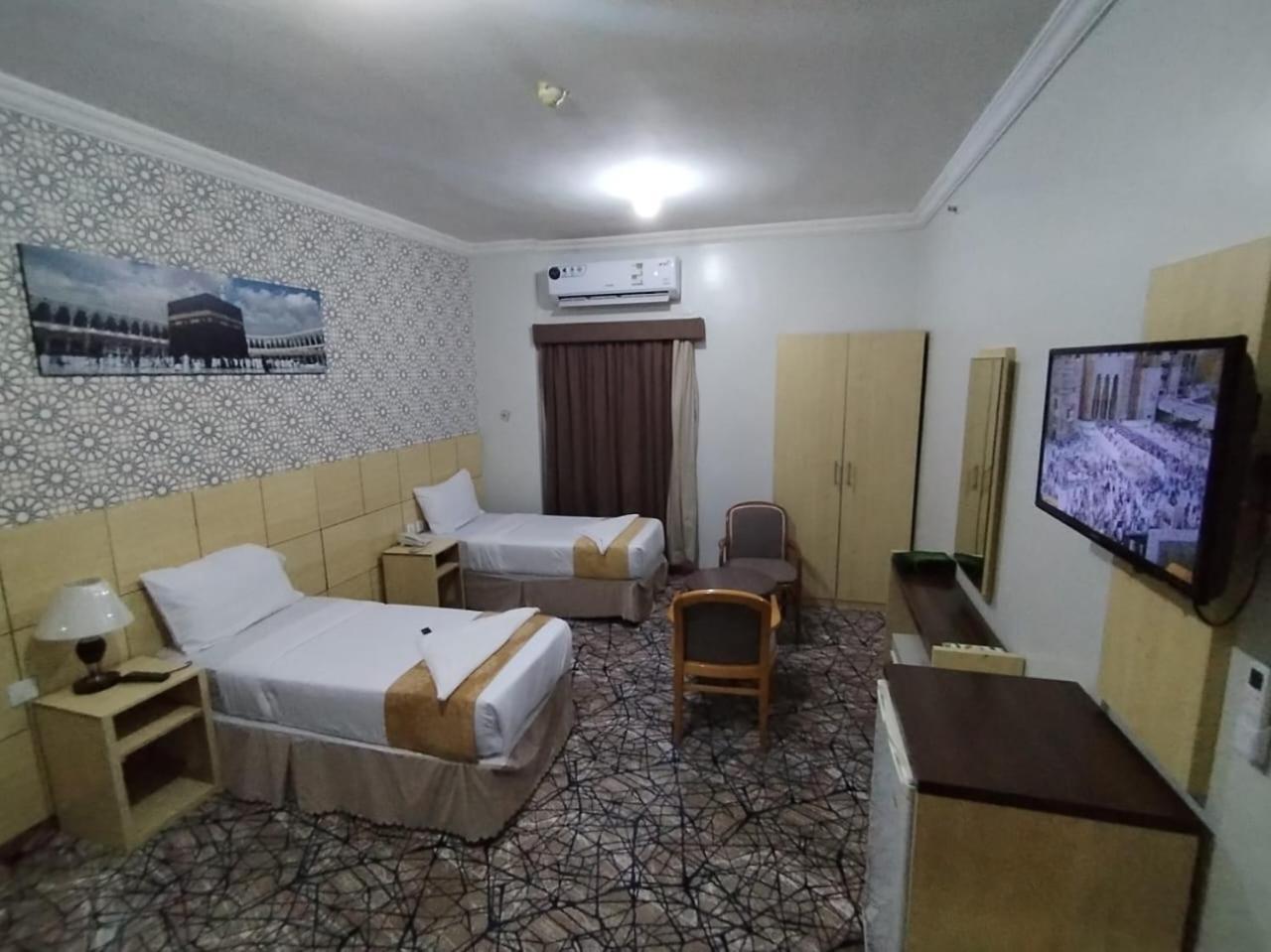 Hotel Safeer Almisk *