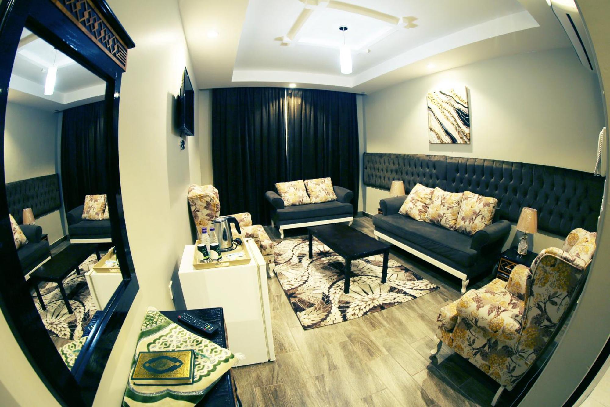 Hotel المربع السابع Seventh Square