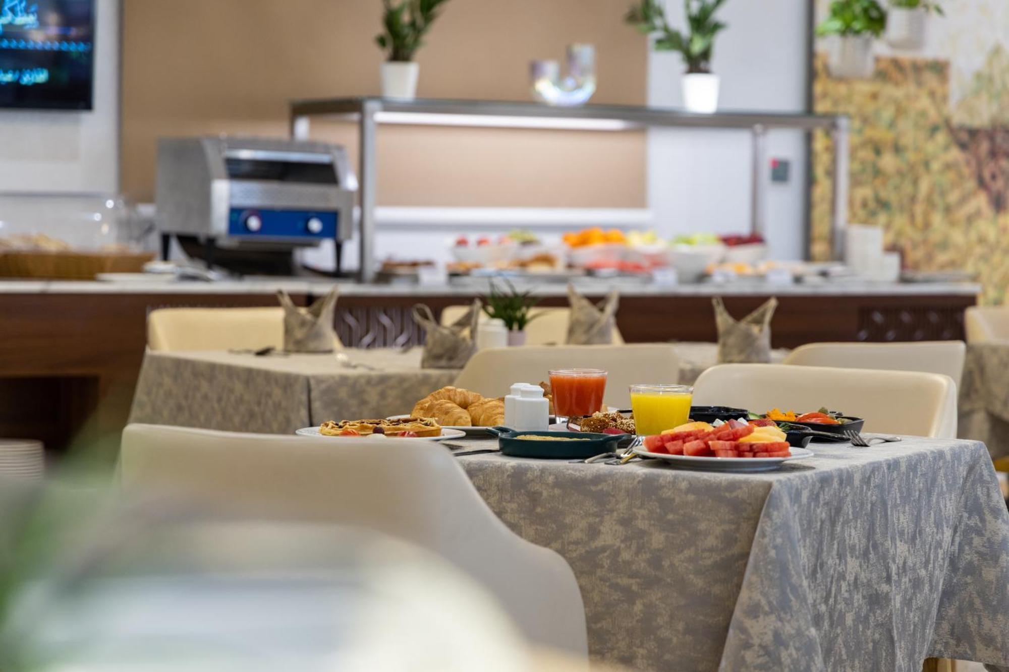 Qasr Al Sahab Makkah Hotel *