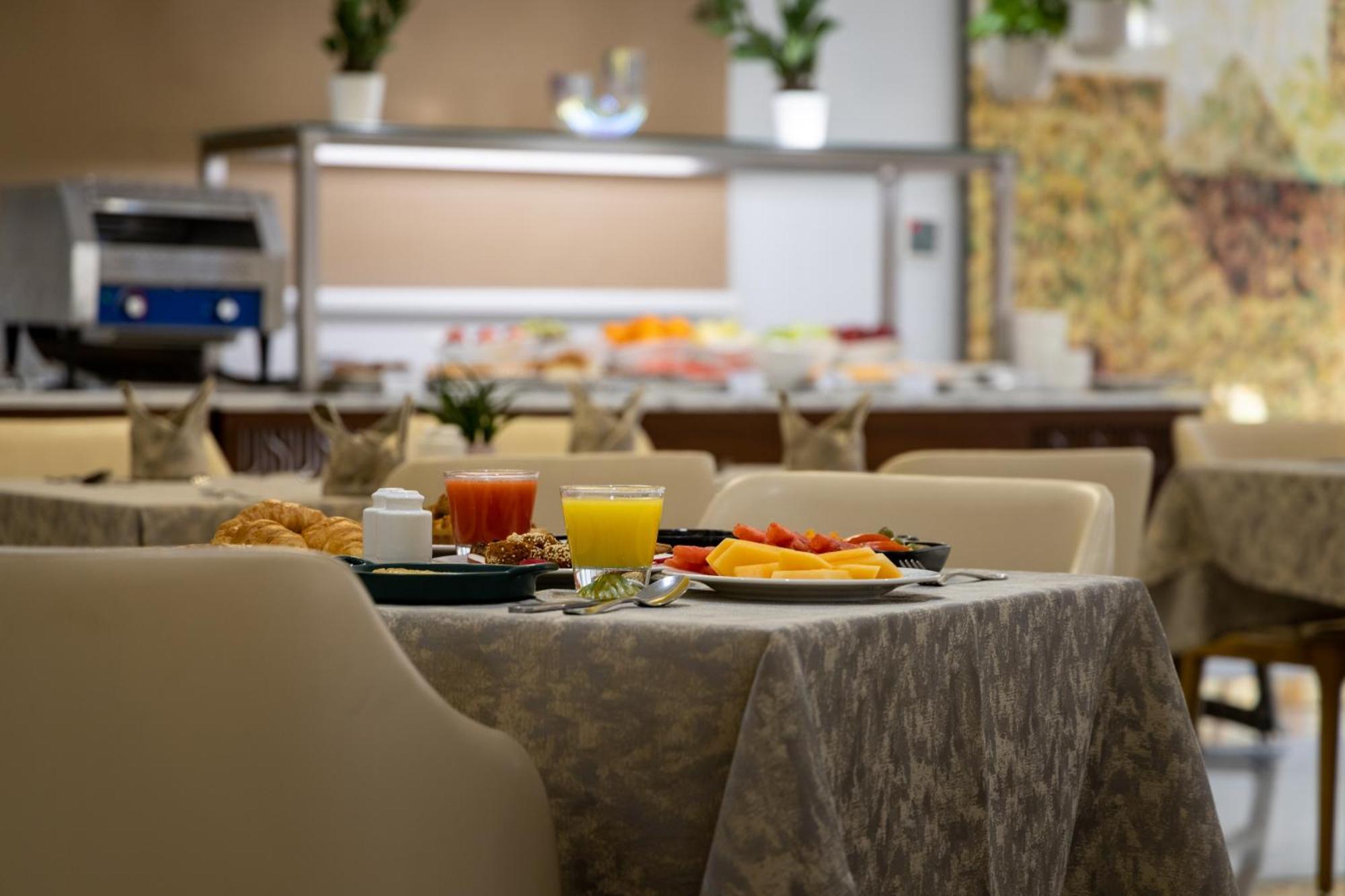Hotel Qasr Al Sahab Makkah *