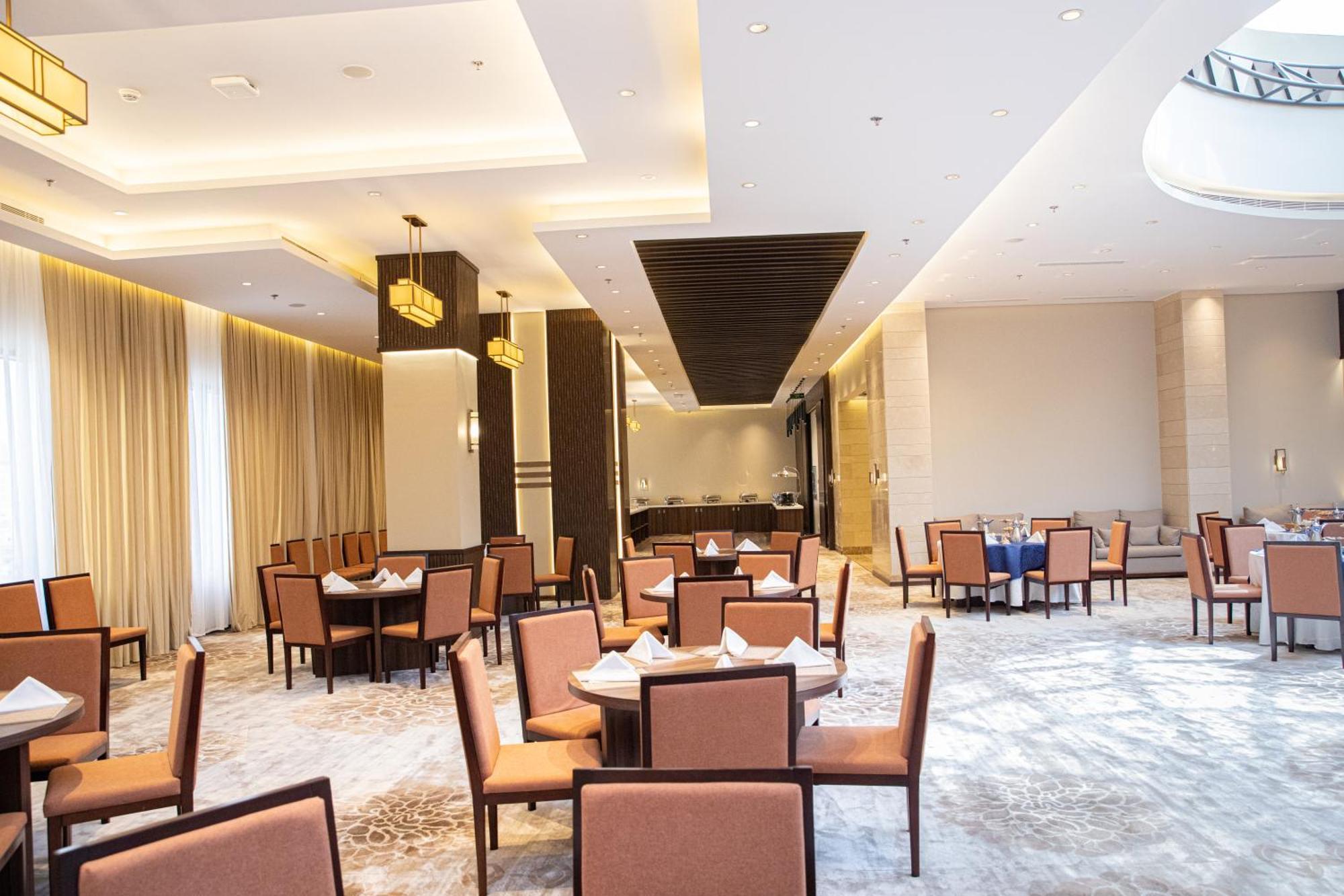 Hotel Sun & Moon Bacca 4*