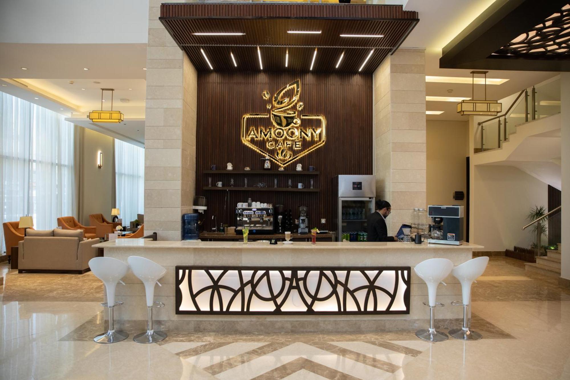Sun & Moon Bacca Hotel 4*