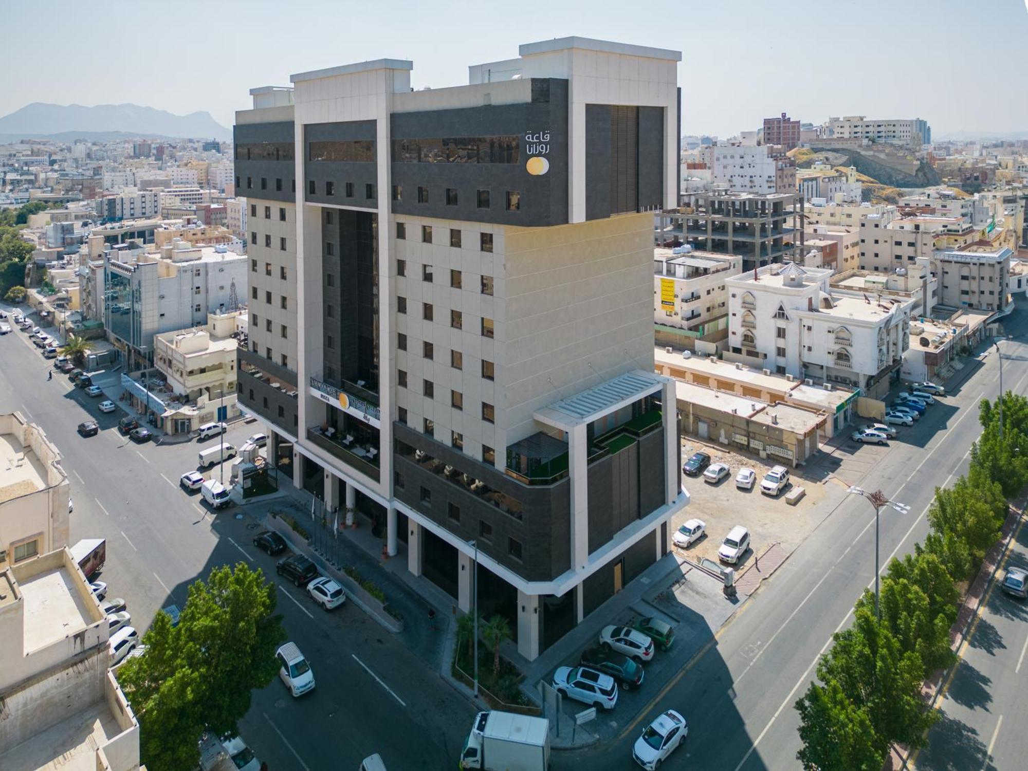 Hotel Sun & Moon Bacca 4*