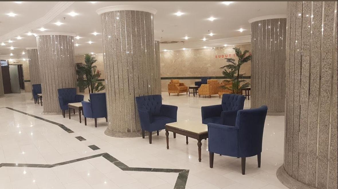 شقق الحرم المسارات 2 Apartment *