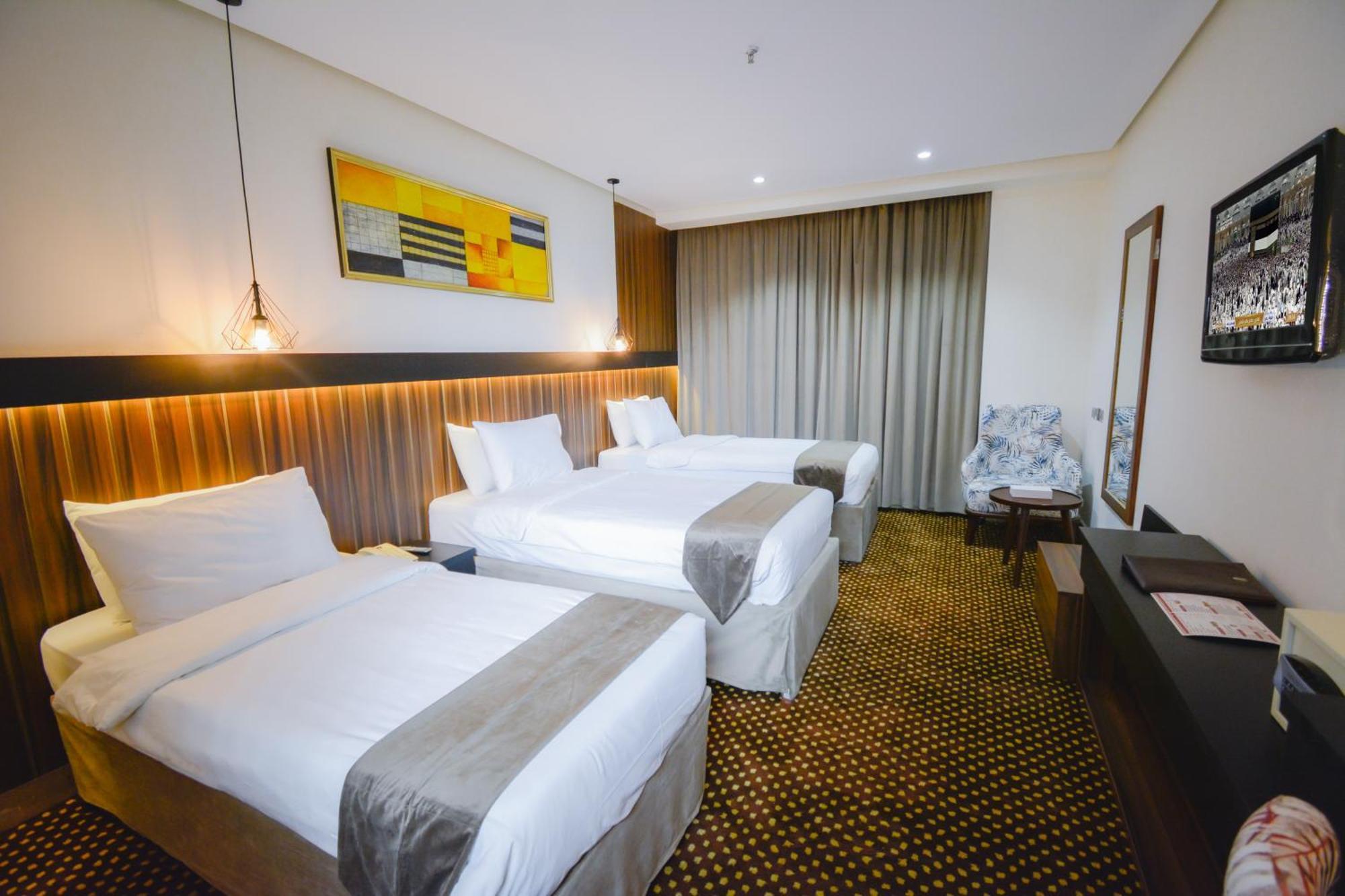 Reef Global Hotel 4*