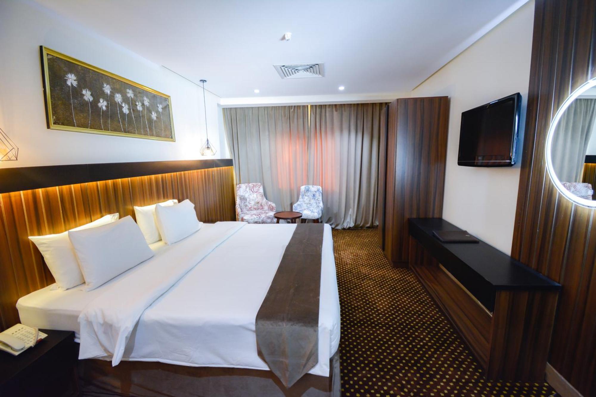 Hotel Reef Global 4*