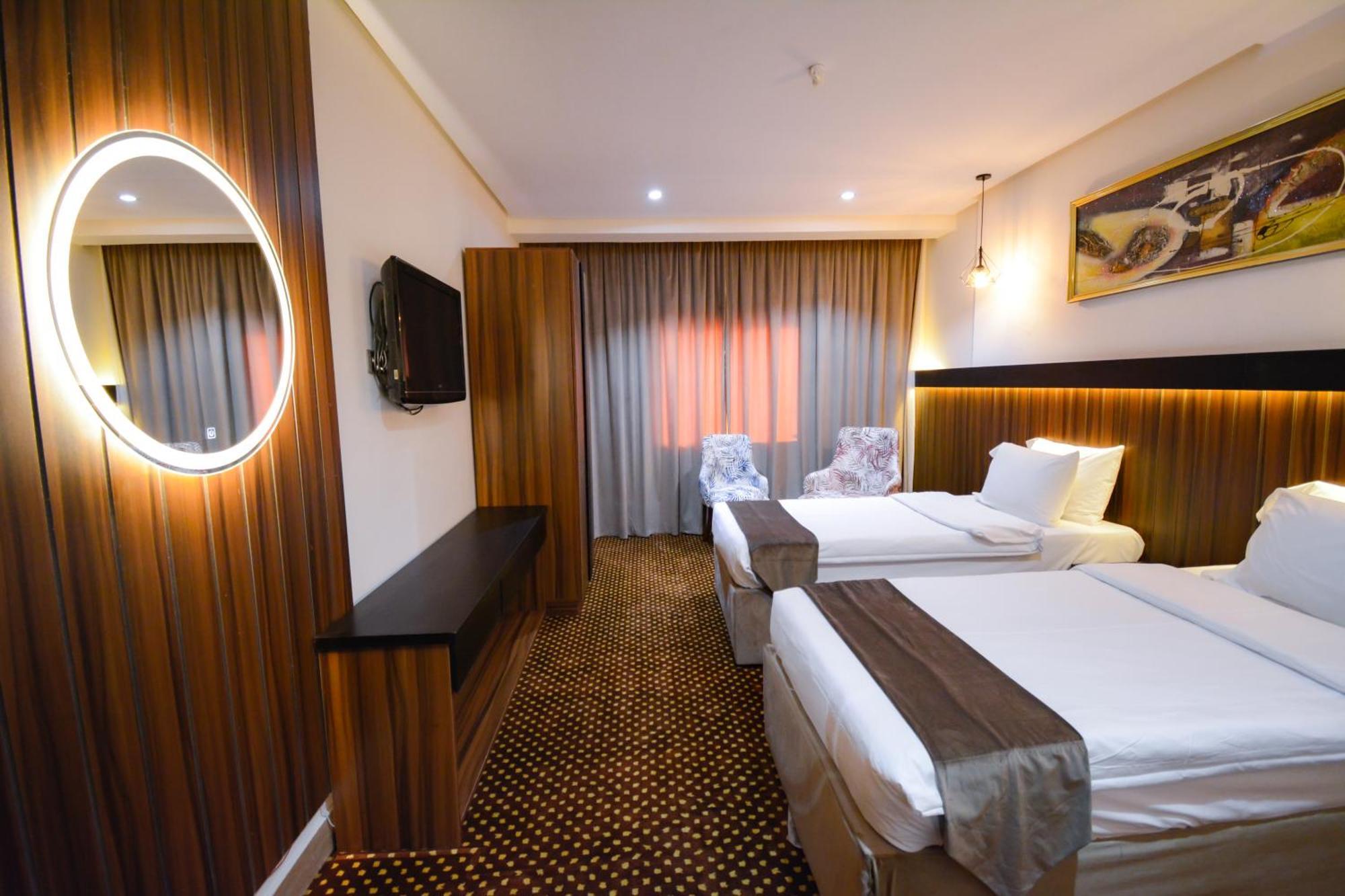 Reef Global Hotel 4*