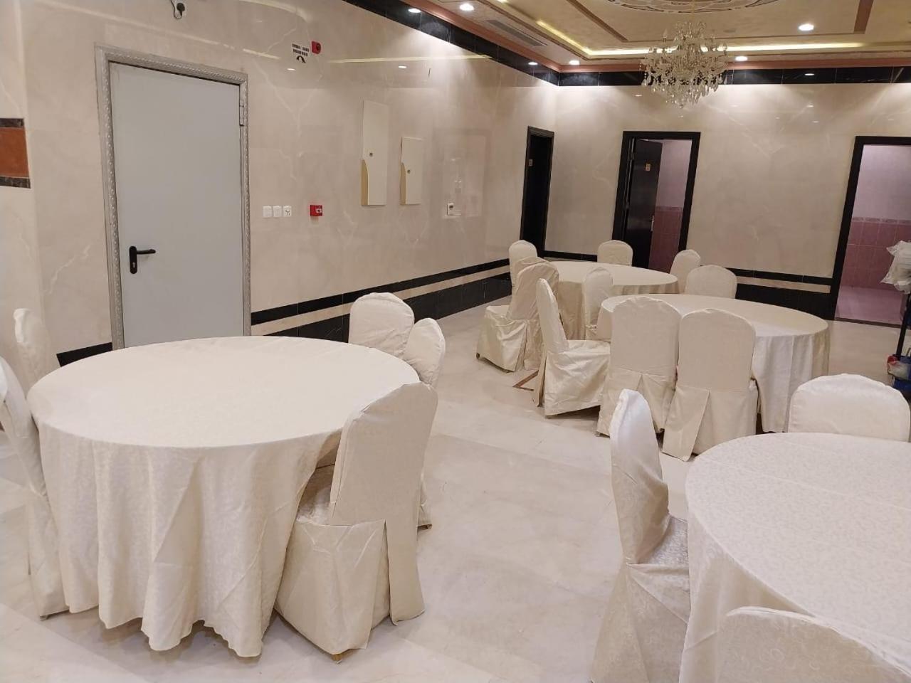 Asrar Mahbas - Mahbas Al Jin Hotel *