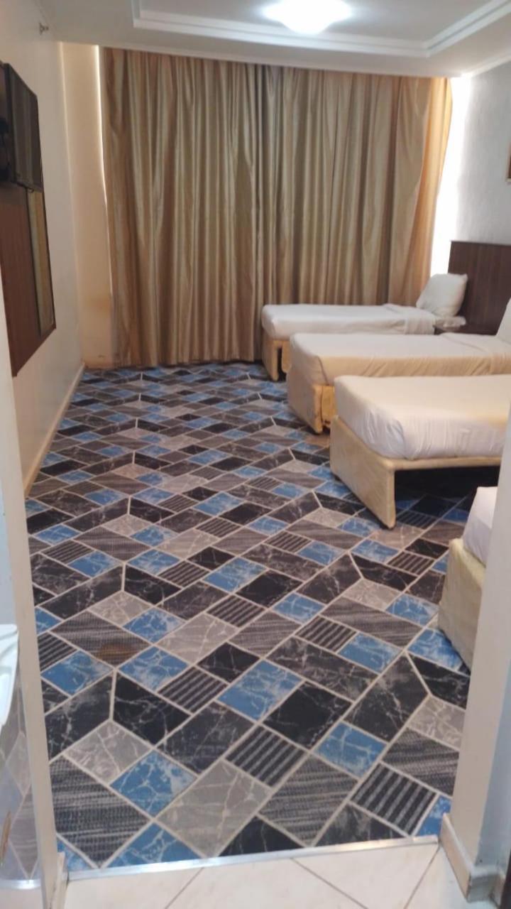 & Beds During Hajj! Apartment