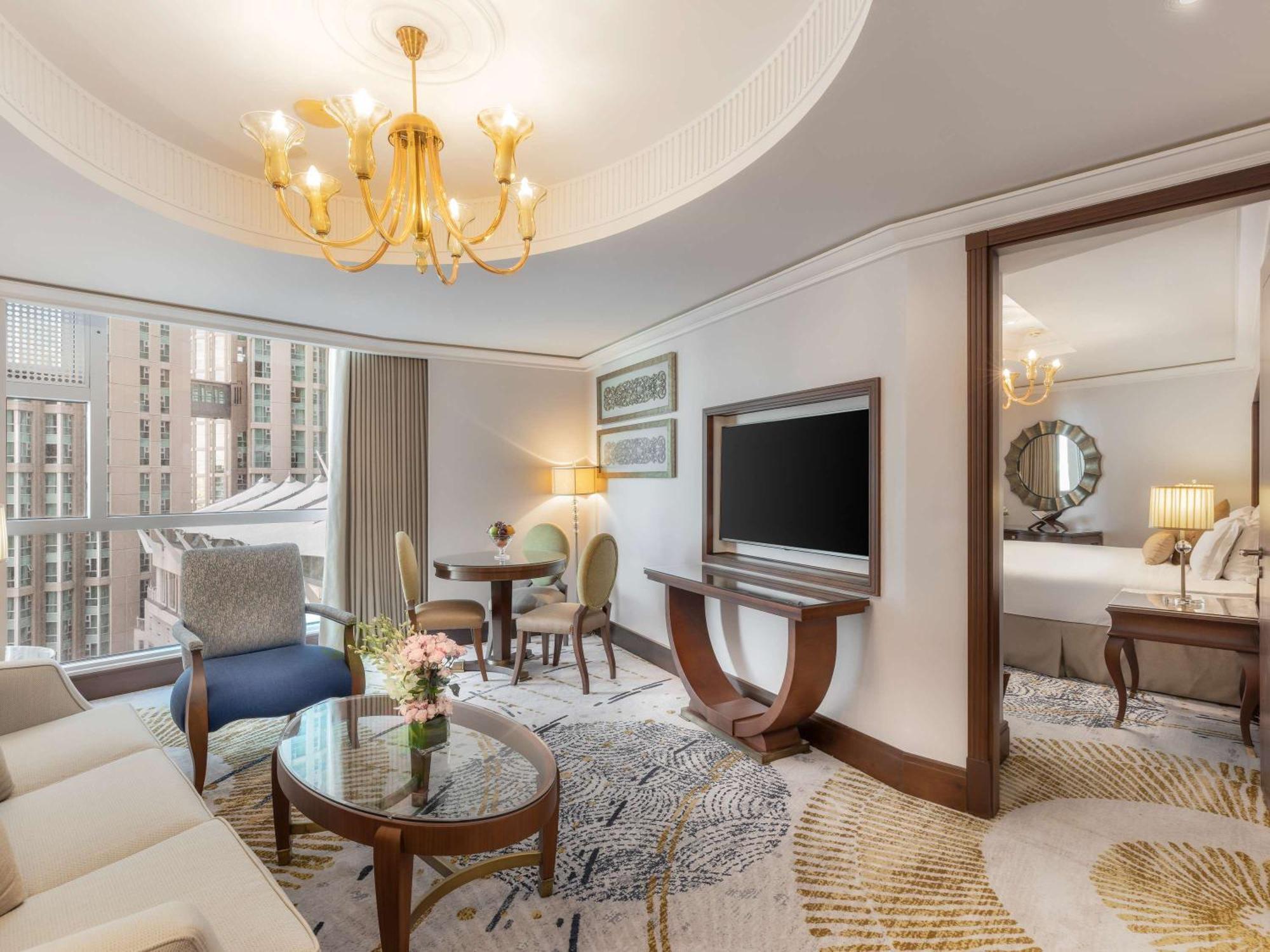Raffles Makkah Palace Hotel 5*
