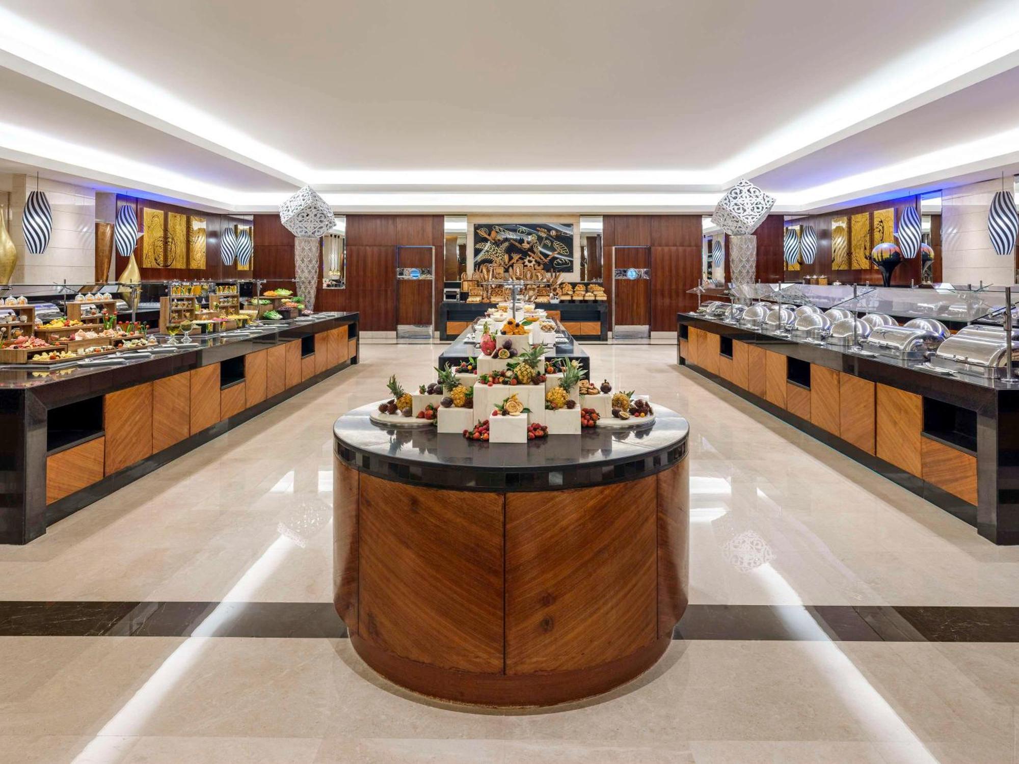 Swissotel Makkah Hotel 5*
