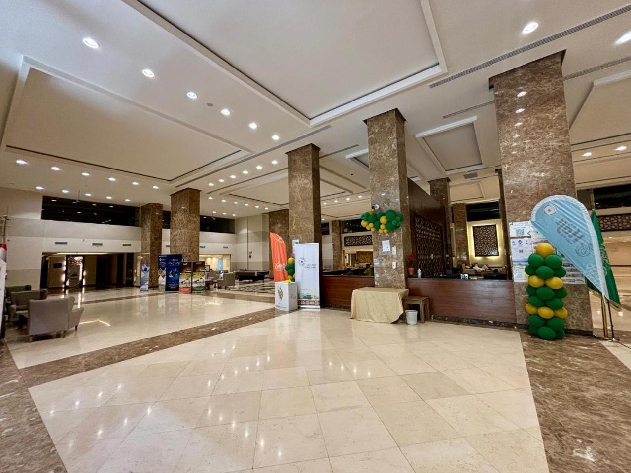 Apartment شقة حديثة مفروشة في للإيجار السنوي