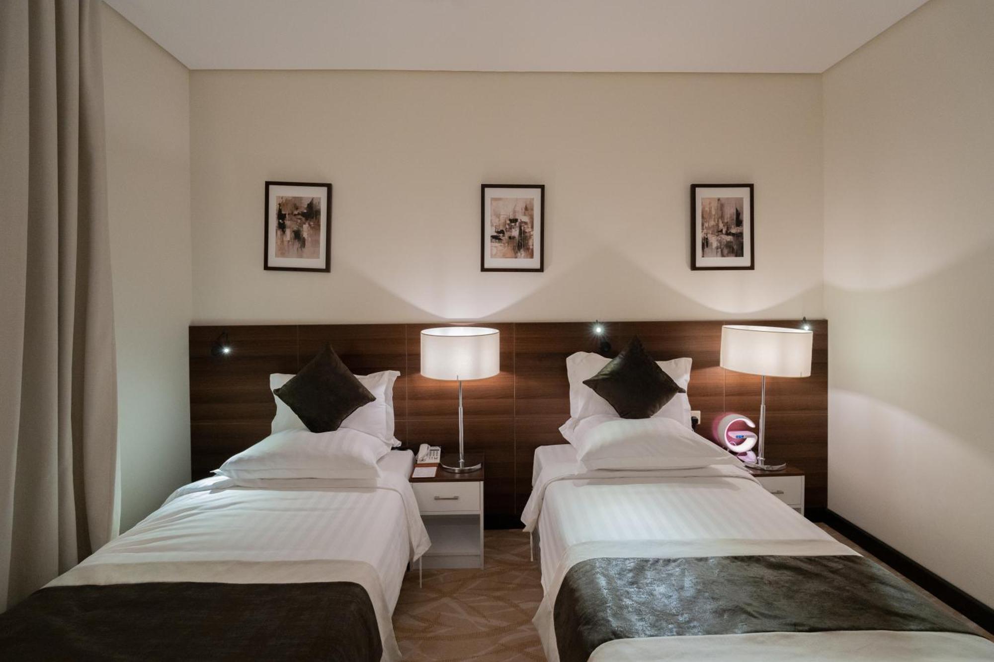 Sun & Moon Bacca Hotel