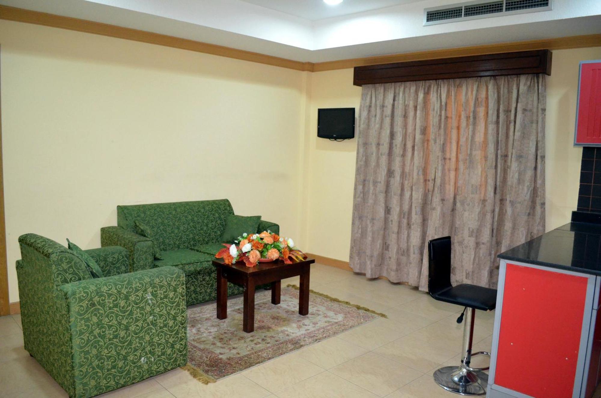 Al Thill Hotel 3*
