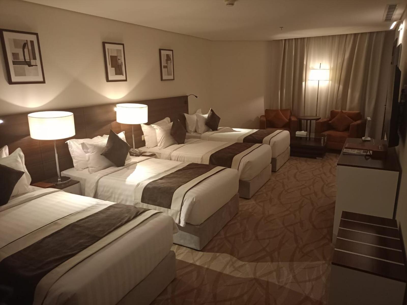 Hotel Sun & Moon Bacca