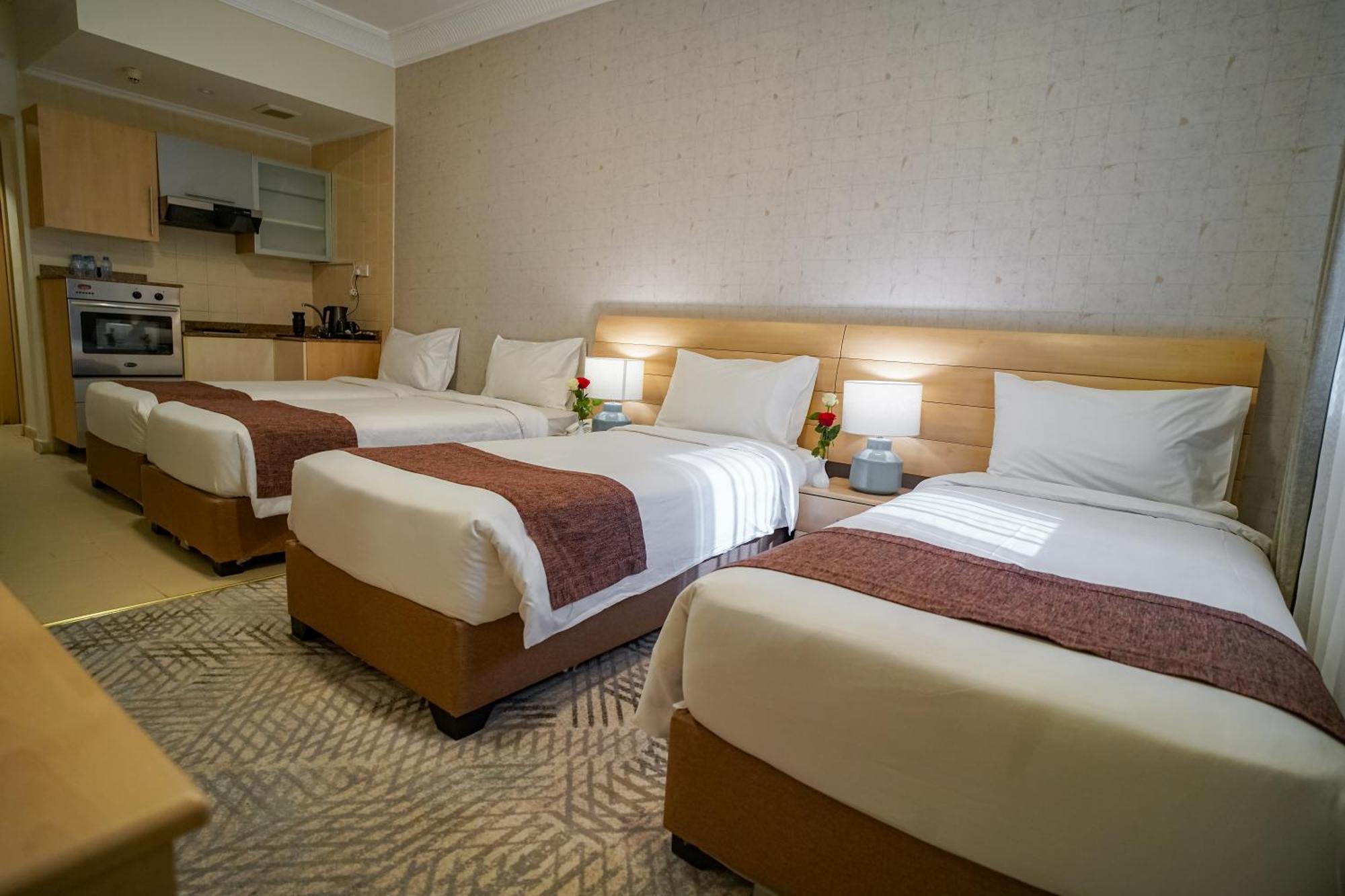 Emaar Al Noor Hotel *
