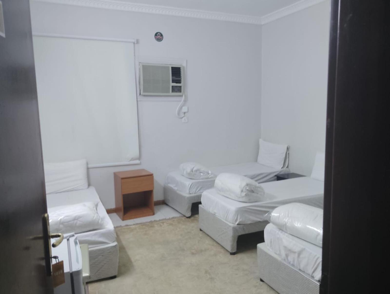 Apartment غرفة 10 دقائق مشي للحرم عمارة الإلهام و يوجد مواقف سيارات Makkah 10 Minutes To Alharam Walk Elham Building And Have Parking Car