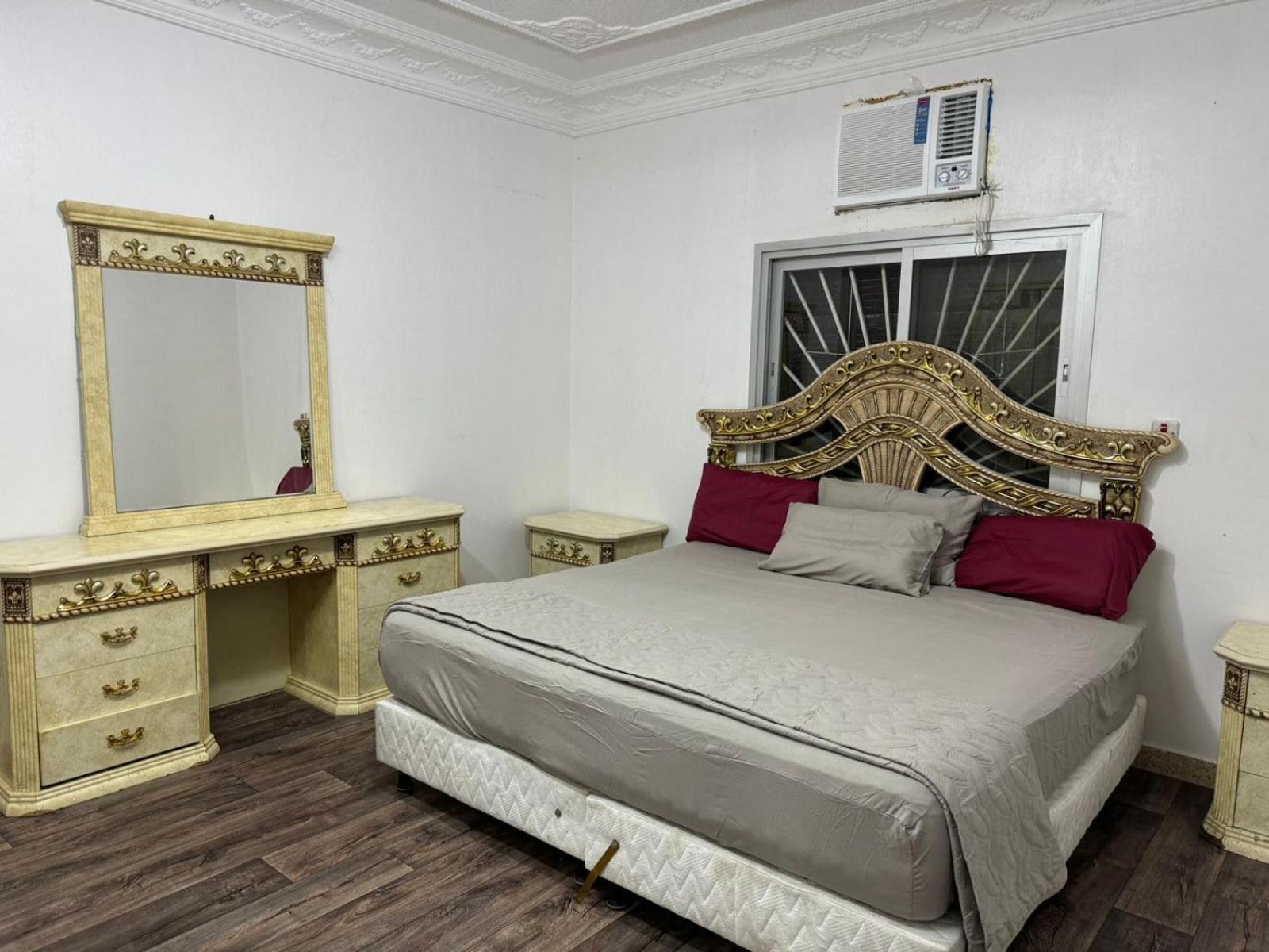 شقة وسيعة وفاخرة Apartment