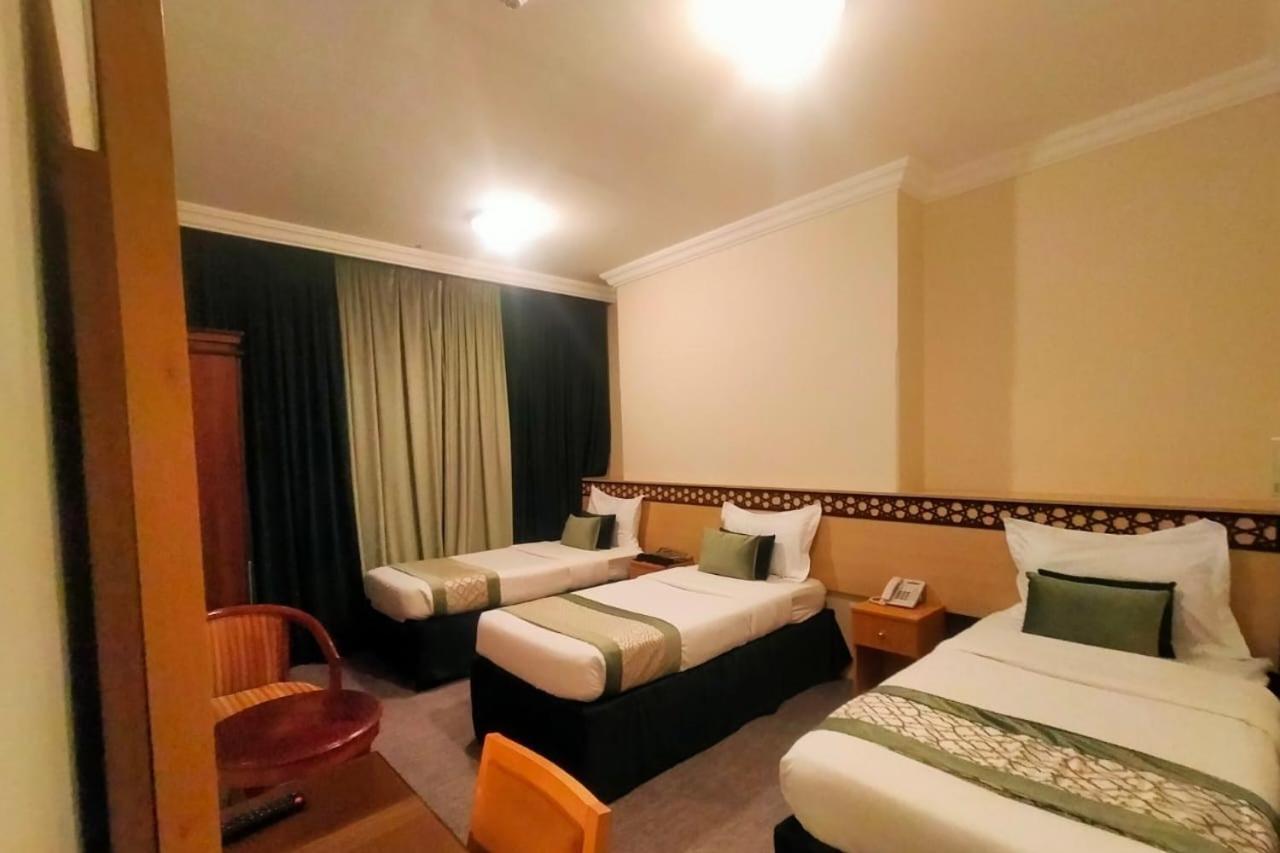 Karamk Hotel *