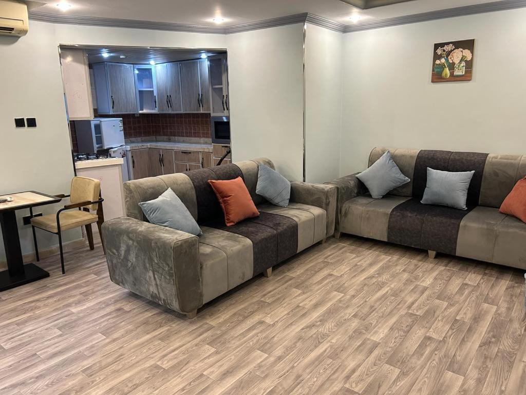 Apartment عمارة الشريف يحي للشقق المفروشه *