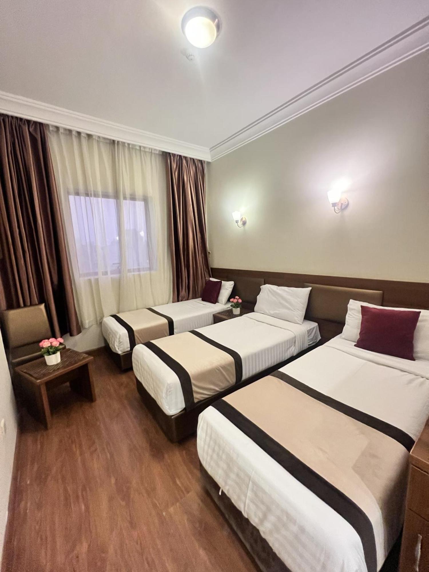 Hotel Tahleel *