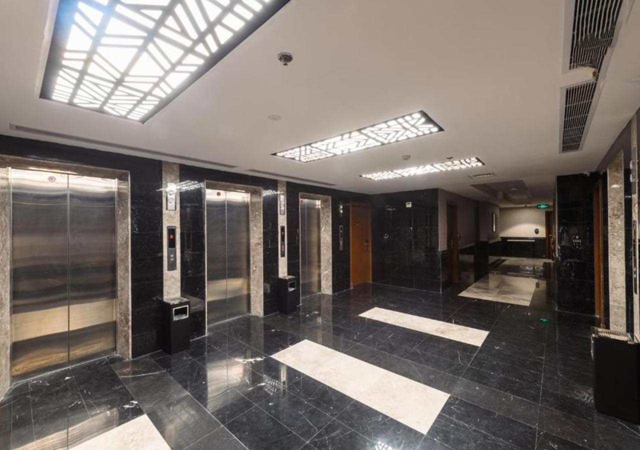 Manazel Al Zaireen Hotel