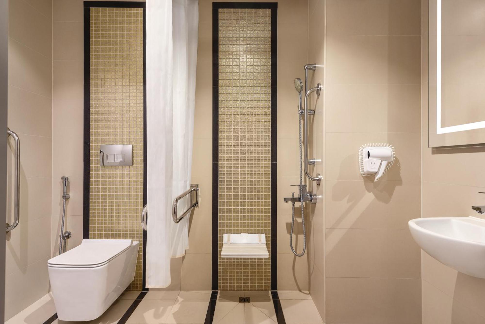 Ramada By Wyndham Makkah Zad Al Rawda Hotel 4*