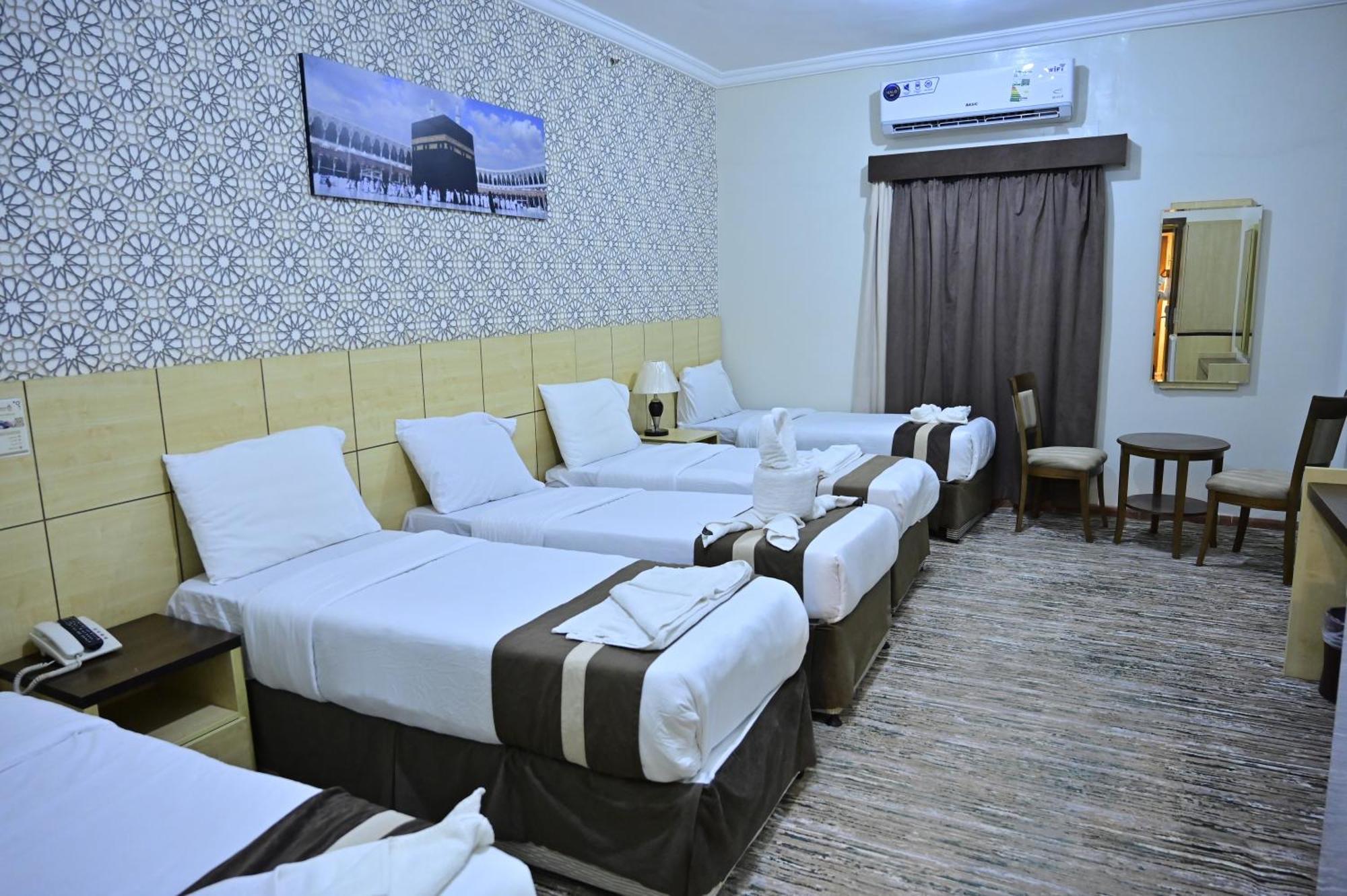 Hotel Safeer Almisk *