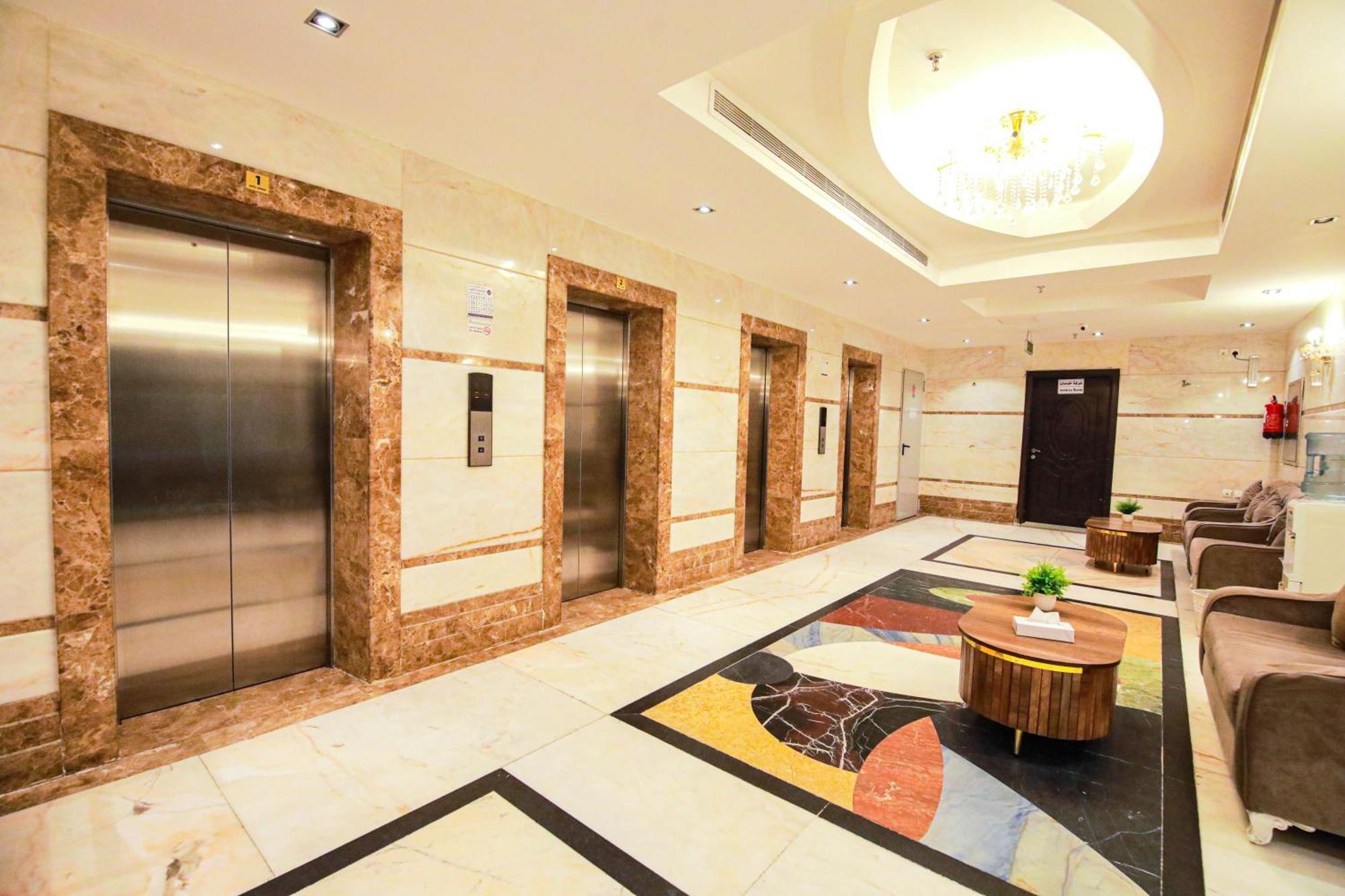 أعيان إن الخليج المسجد القطري Hotel Mecca