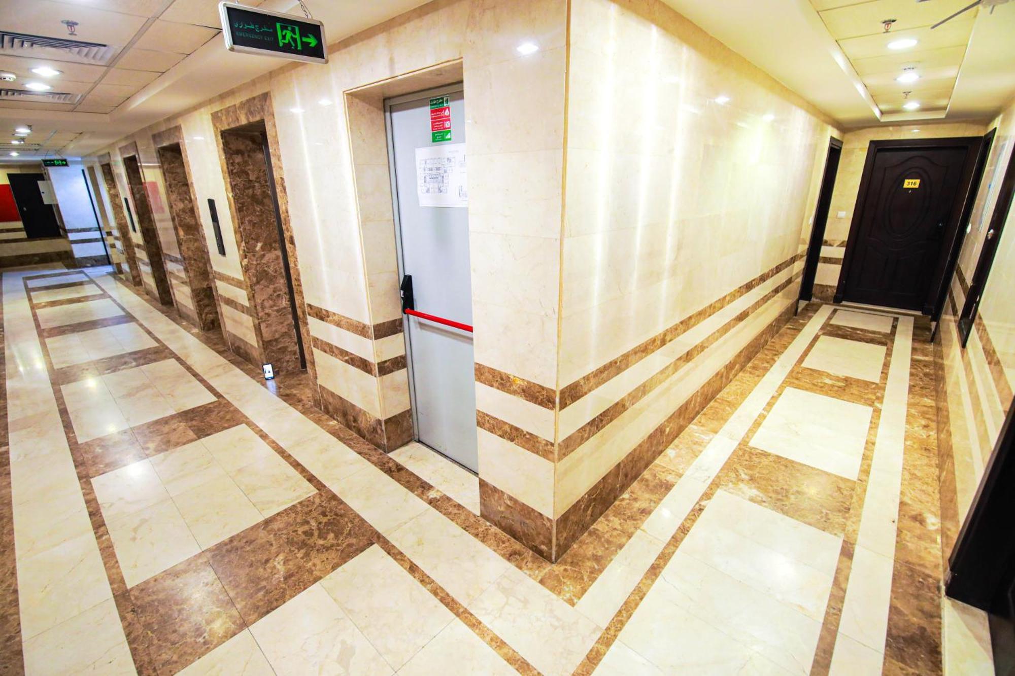 أعيان إن الخليج المسجد القطري Hotel Mecca