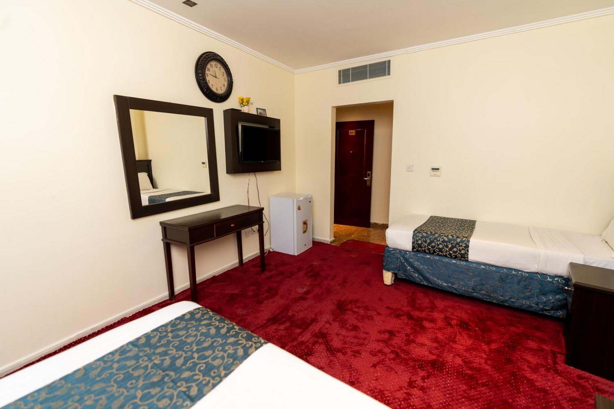Hotel برج البلد 3*
