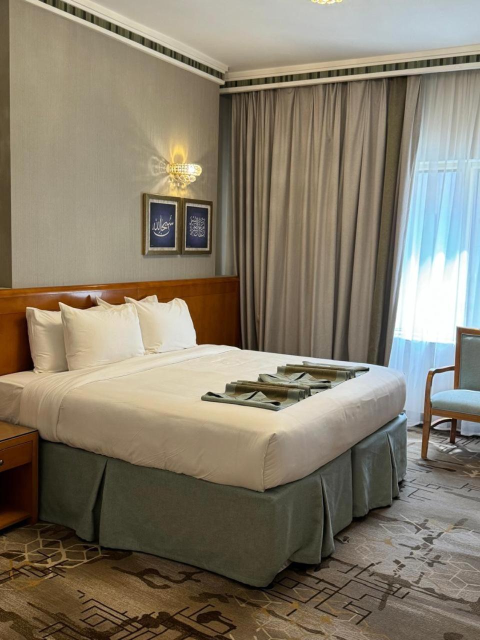 Emaar Grand 5*