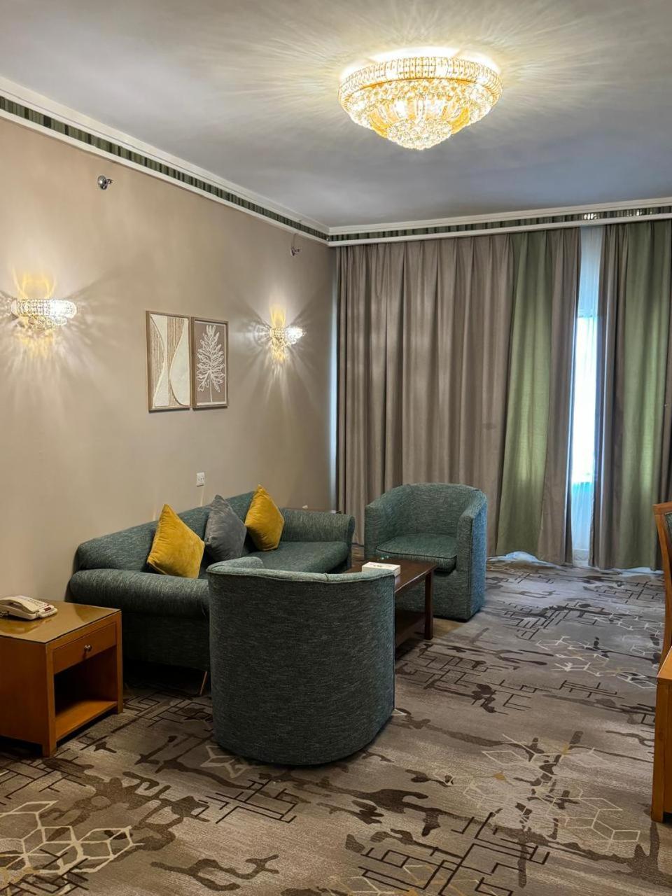 Emaar Grand Hotel 5*