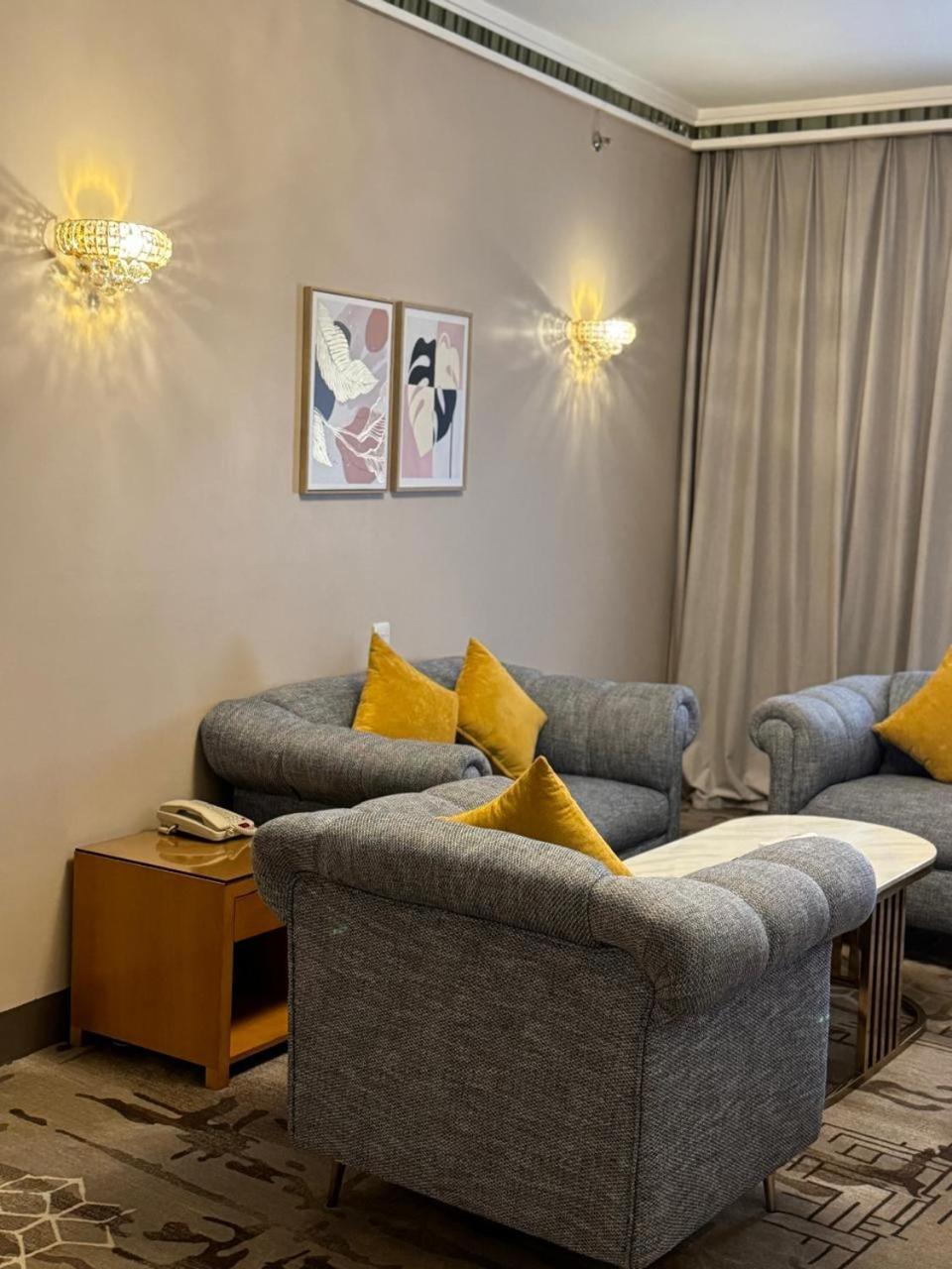 Hotel Emaar Grand 5*