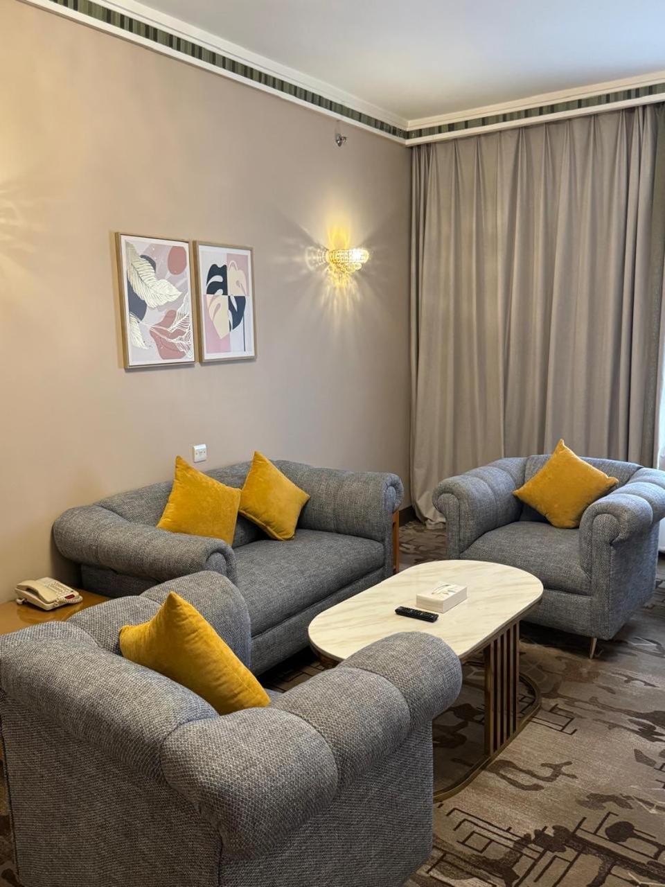 Emaar Grand 5*