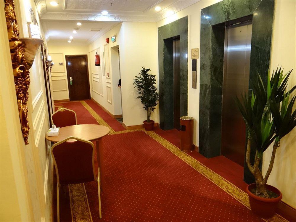 Rowaa Golden Hotel 3*