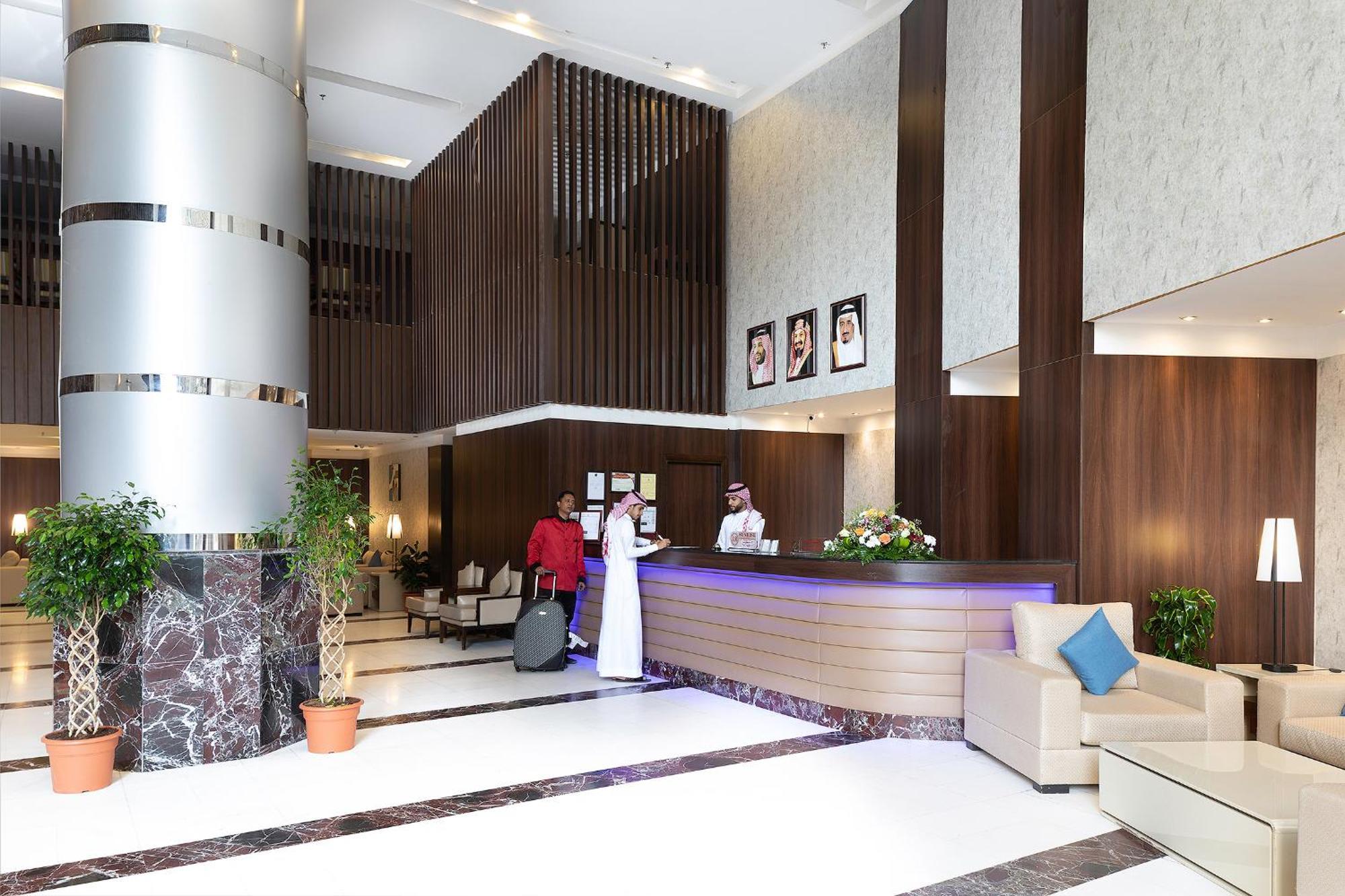 Sunrise Ajyad Hotel *
