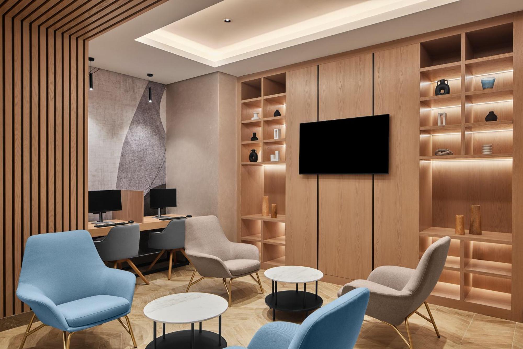 Courtyard By Marriott Makkah Hotel Mecca