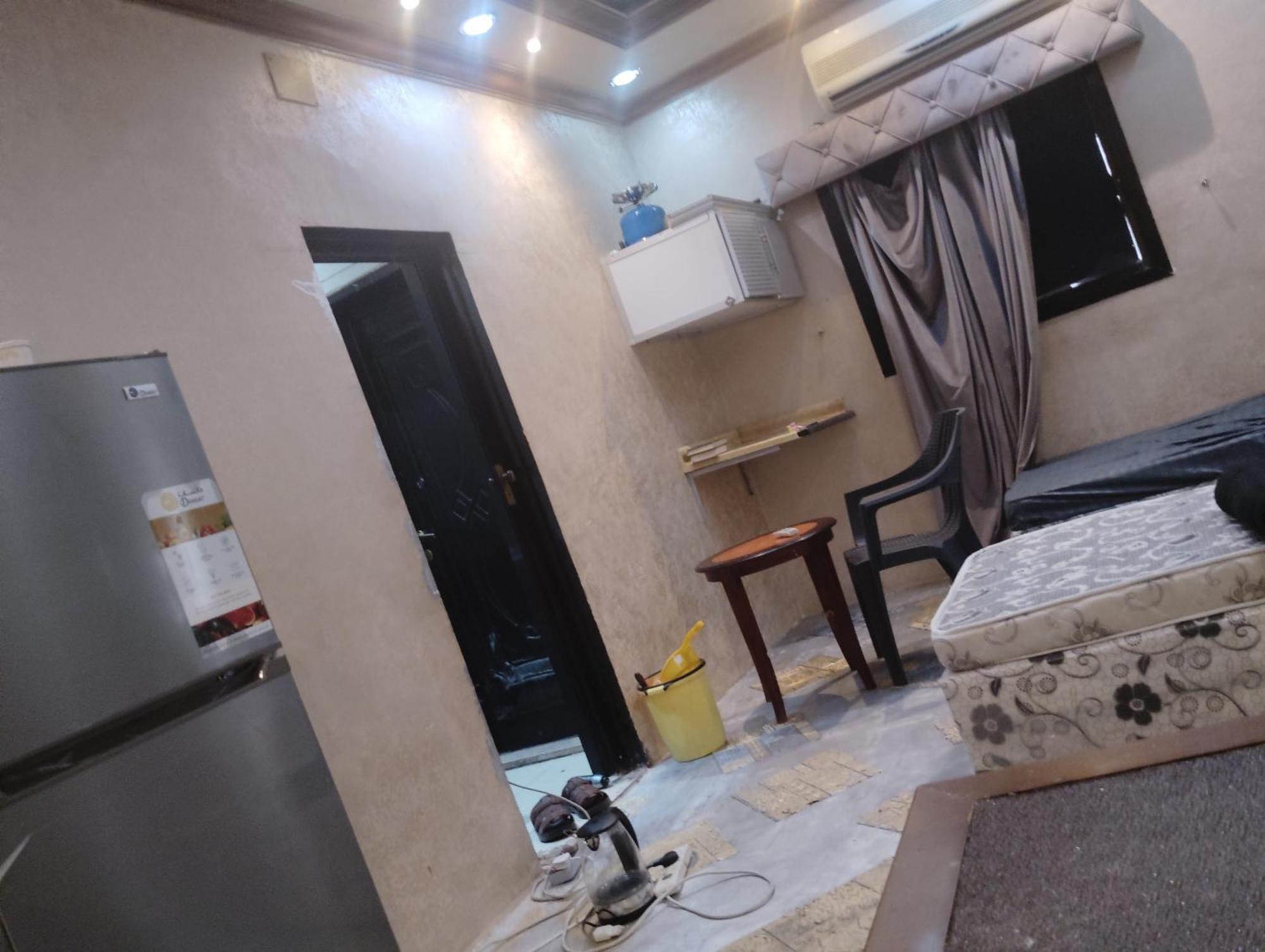 غرفة 10 دقائق مشي للحرم عمارة الإلهام و يوجد مواقف سيارات Makkah 10 Minutes To Alharam Walk Elham Building And Have Parking Car Mecca