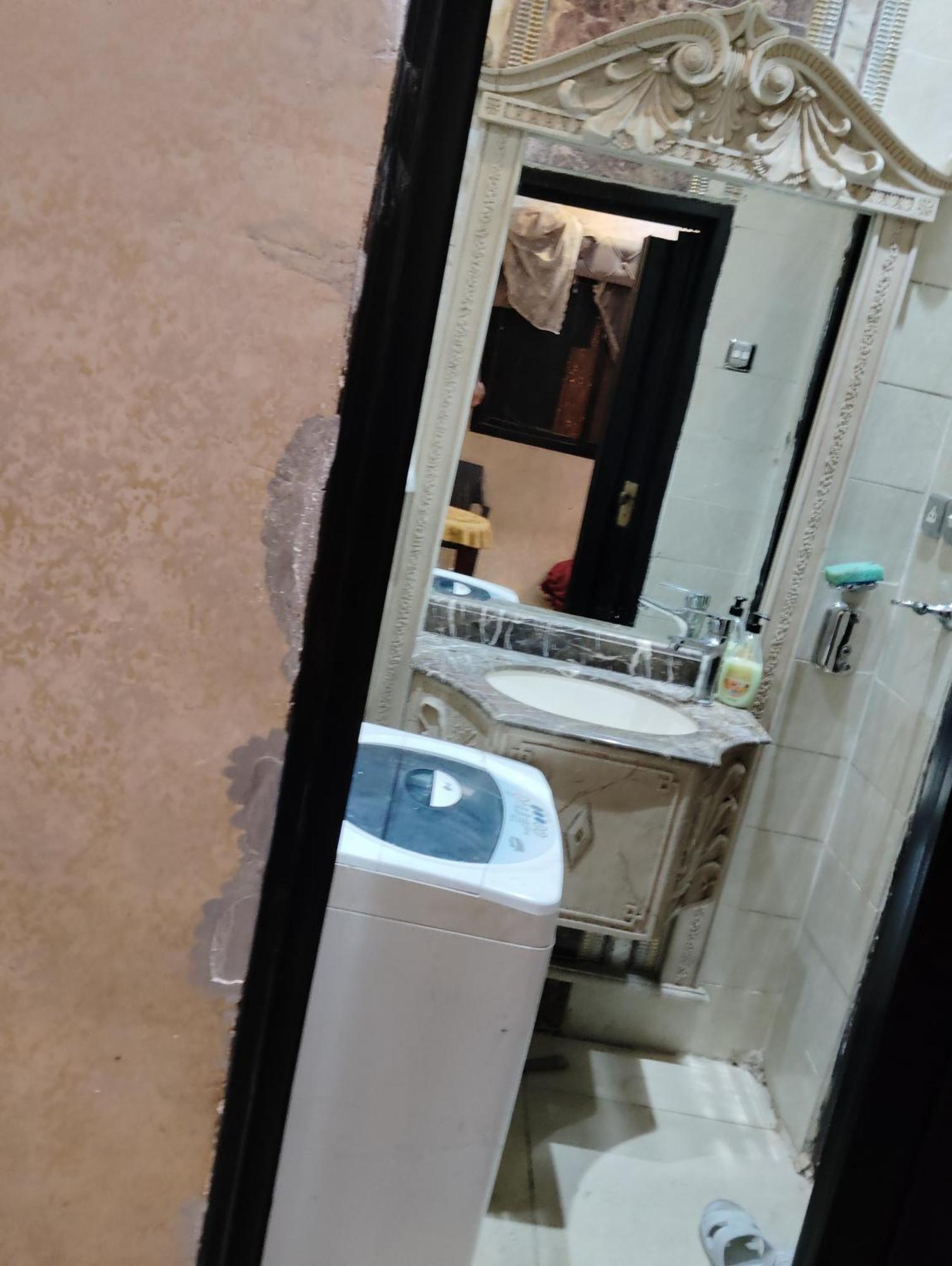 غرفة 10 دقائق مشي للحرم عمارة الإلهام و يوجد مواقف سيارات Makkah 10 Minutes To Alharam Walk Elham Building And Have Parking Car Apartment *