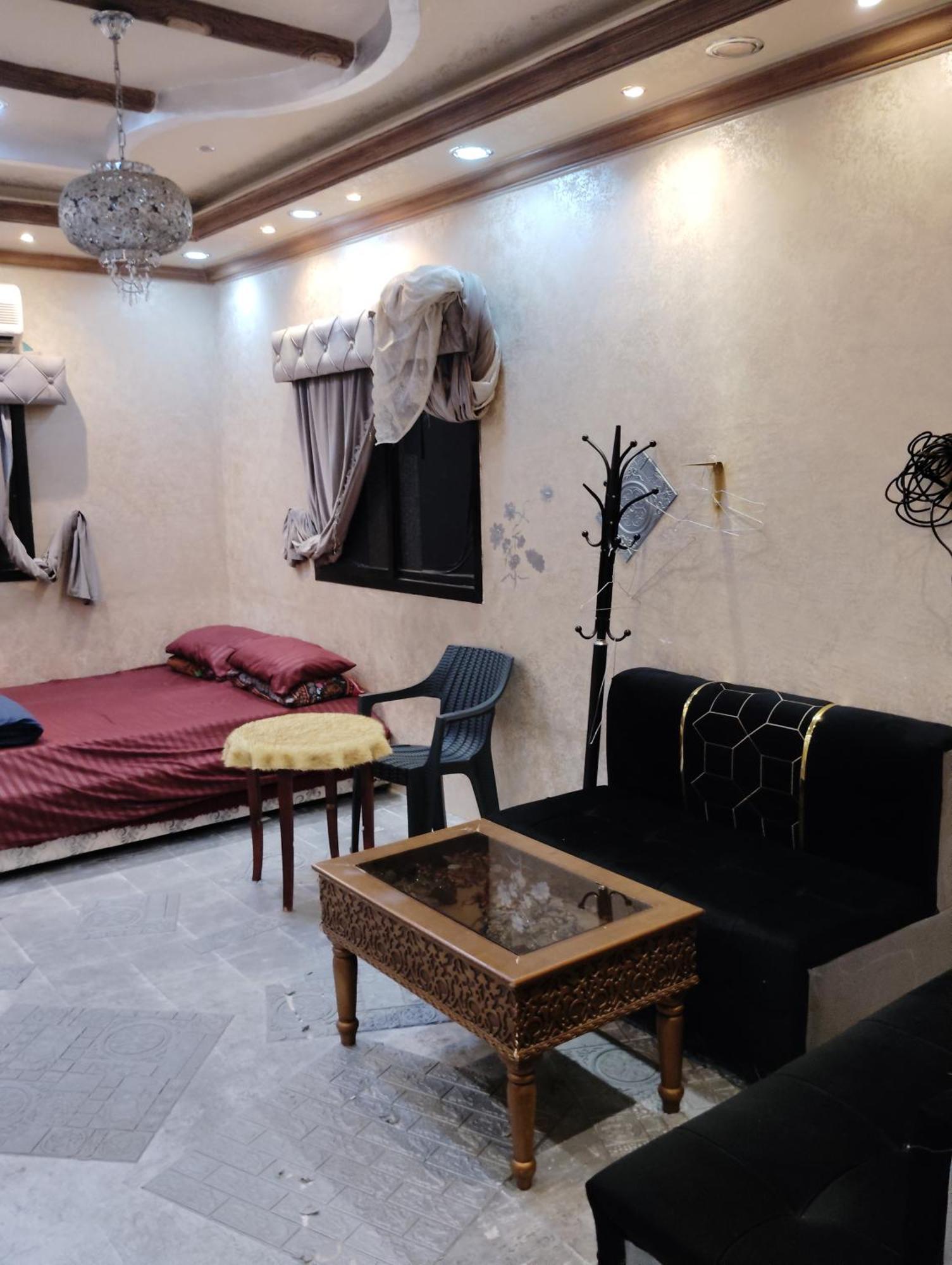 غرفة 10 دقائق مشي للحرم عمارة الإلهام و يوجد مواقف سيارات Makkah 10 Minutes To Alharam Walk Elham Building And Have Parking Car * Mecca