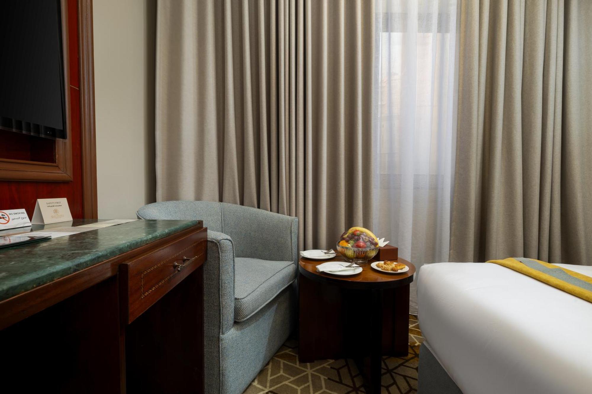 Emaar Al Manar Hotel *